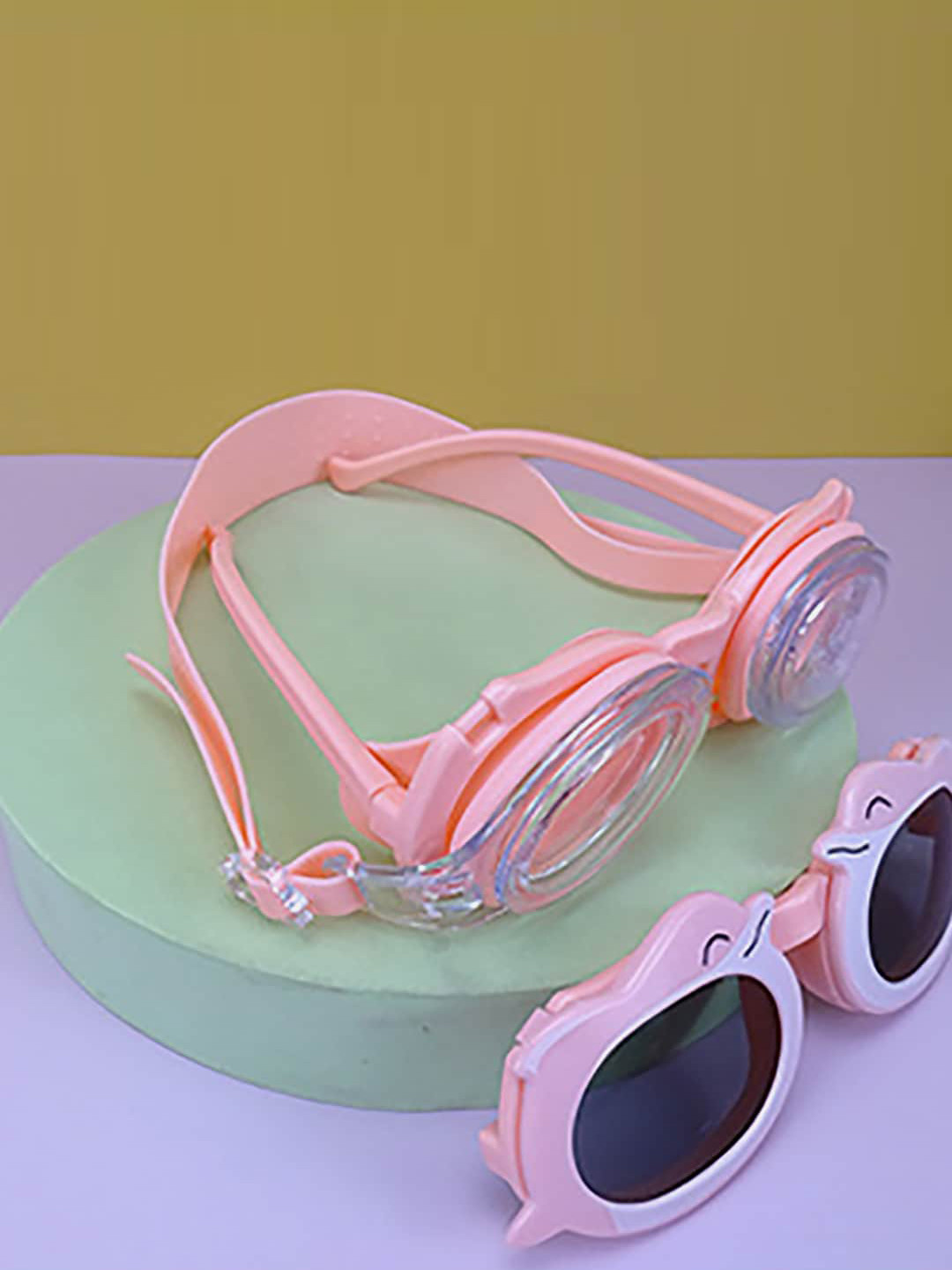 

Little Surprise Box LLP Kids UV Protected Swimming Goggles, Pink