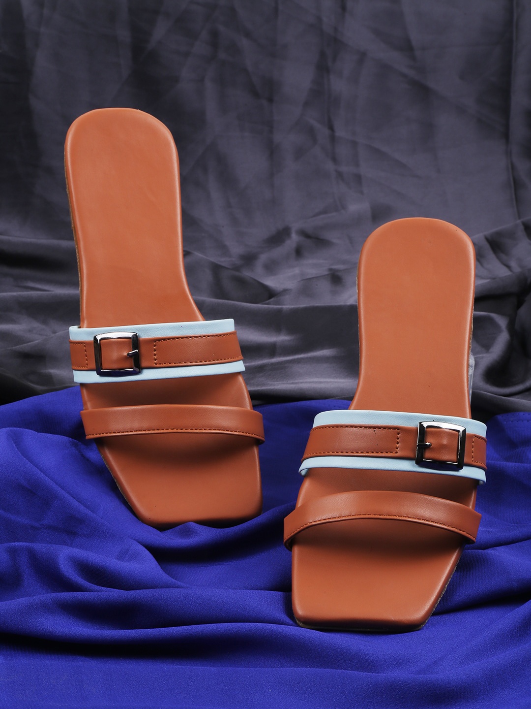 

CLOSHO Striped Buckled Open Toe Flats, Brown