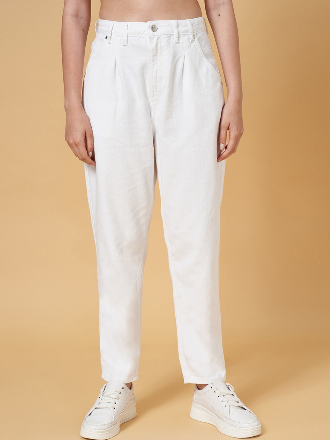 

People Women Mid-Rise Clean Look Pure Cotton Jeans, White