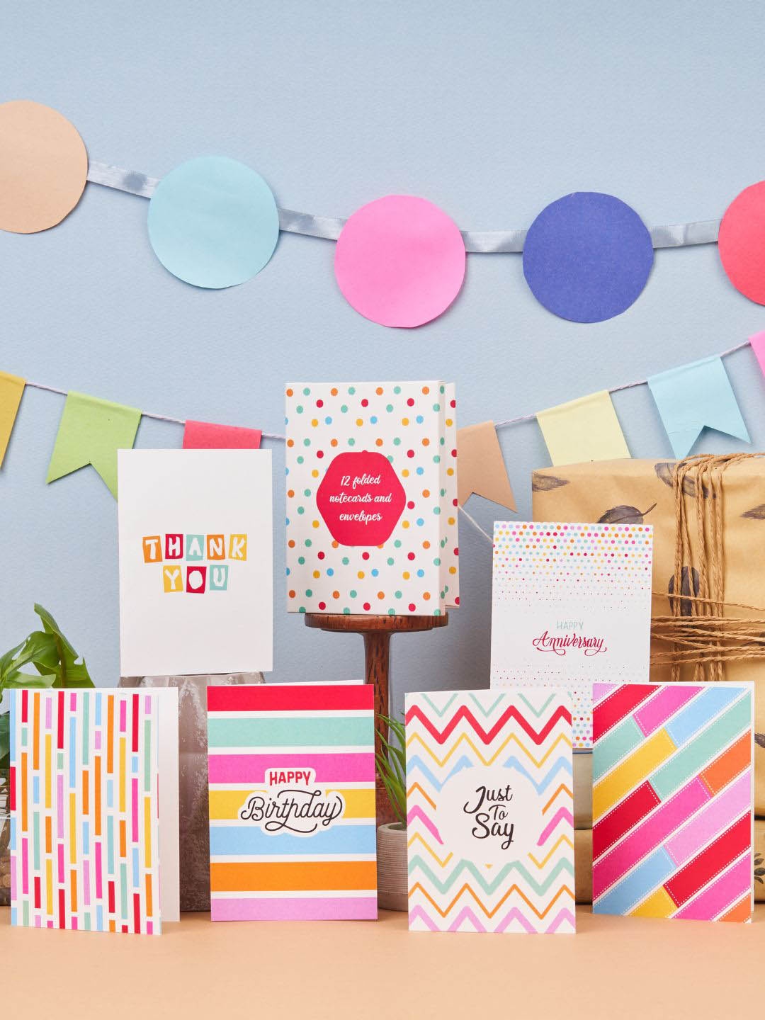 

Doodle Set Of 12 Notecards With Coloured Envelopes, White