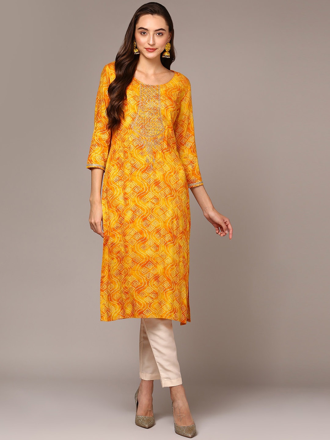 

AHIKA Bandhani Printed Thread Work Straight Kurta, Yellow