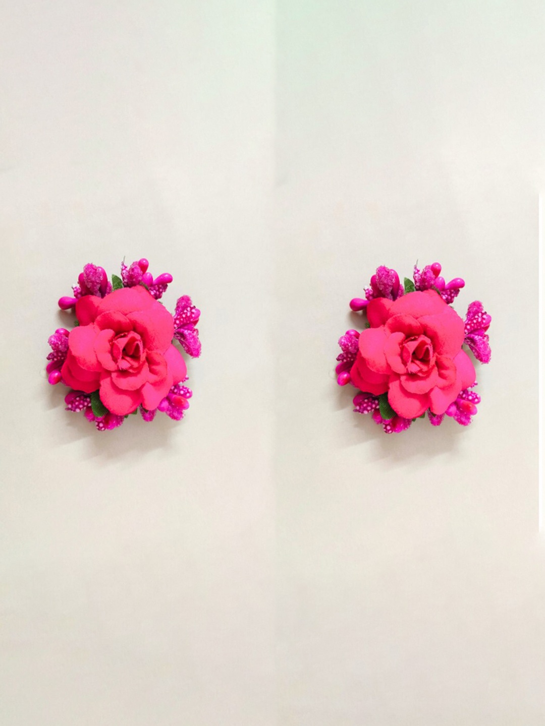 

Hair Flare Women Pink & Green Set of 2 Embellished Alligator Hair Clip