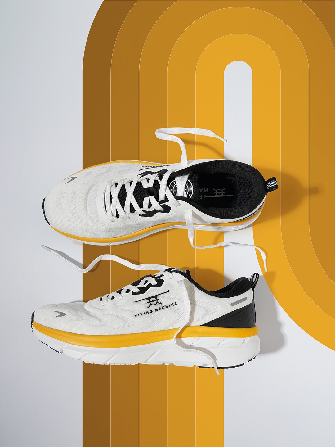 

Flying Machine Men Sneakers, White