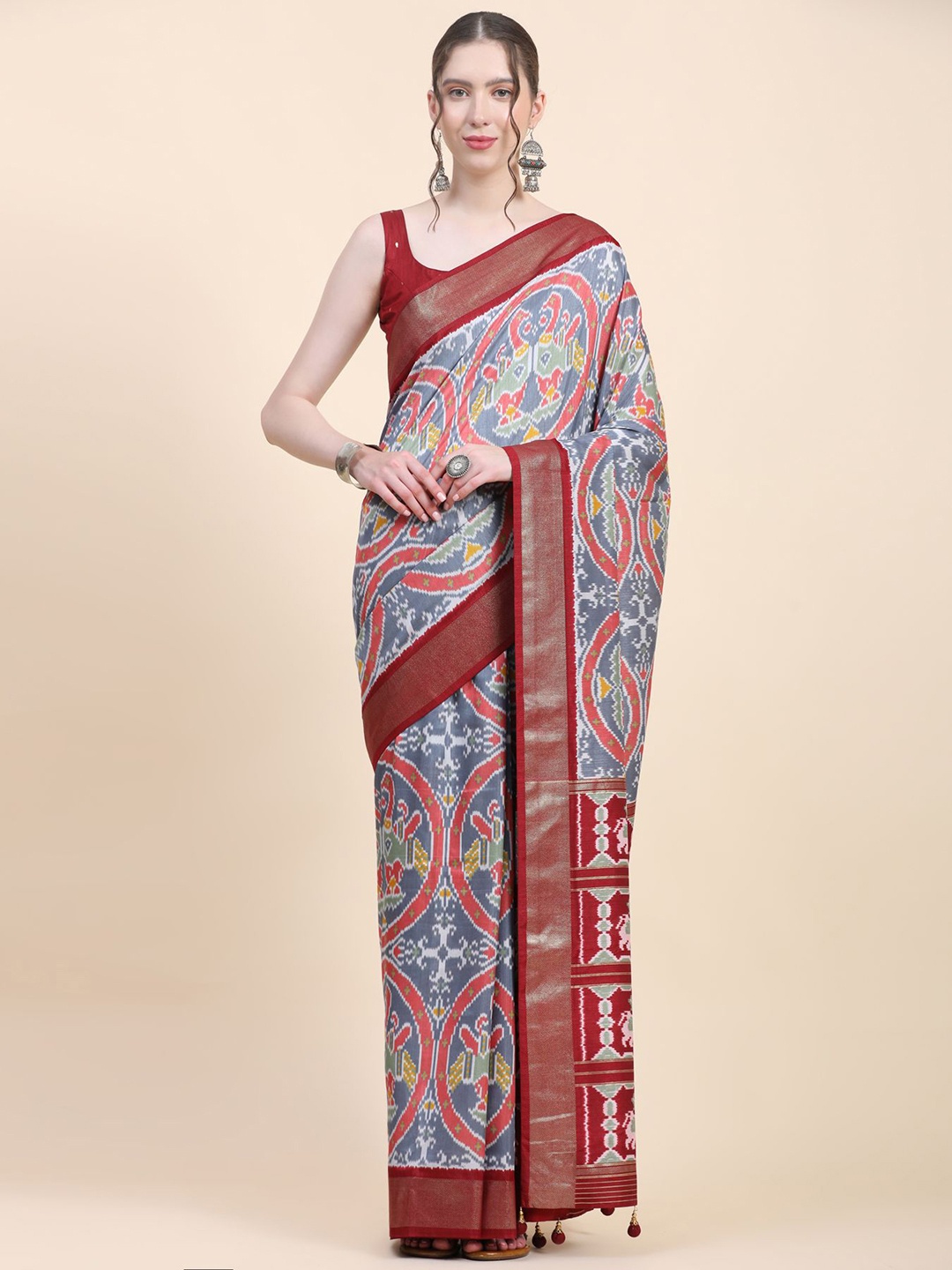 

Phenav Woven Design Zari Pure Silk Patola Saree, Maroon