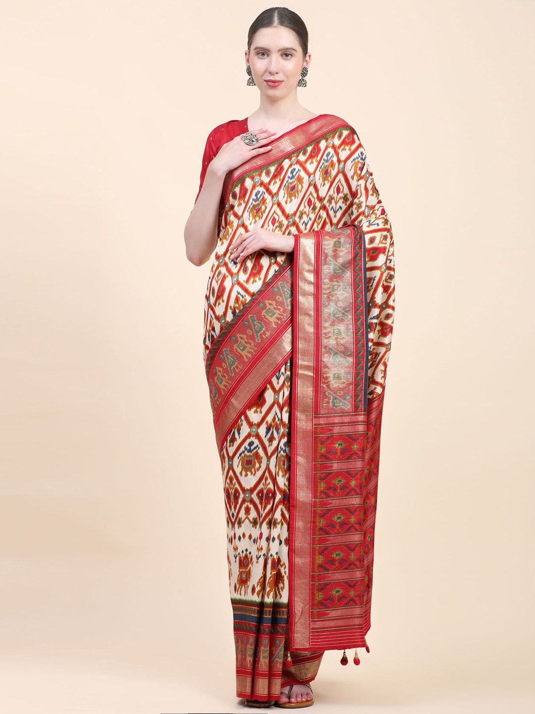 

Phenav Ethnic Motifs Zari Pure Silk Patola Saree, Red