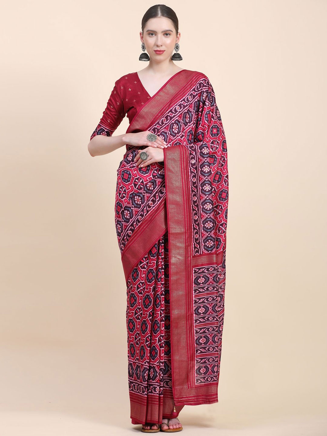 

Phenav Ethnic Motifs Printed Zari Pure Silk Patola Saree, Pink