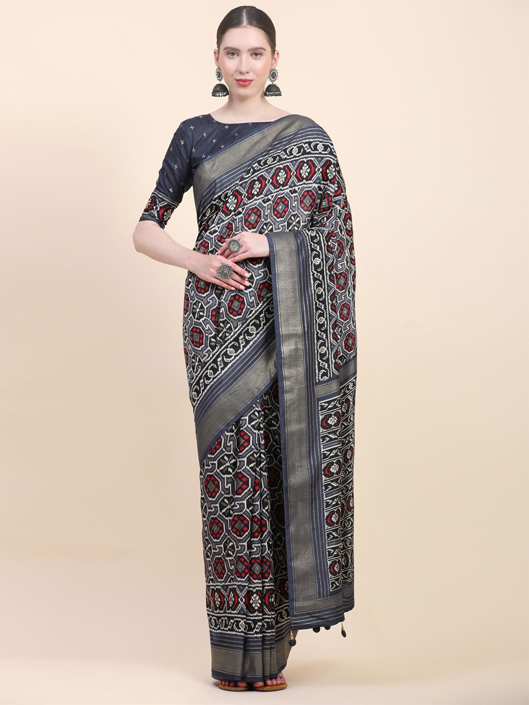 

Phenav Ethnic Motifs Printed Zari Detailed Pure Silk Patola Saree, Navy blue