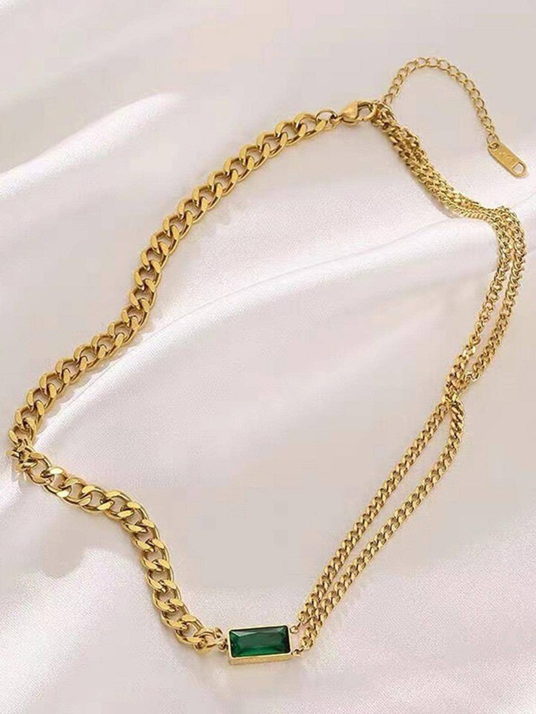 

FIMBUL Gold-Plated Choker Chain