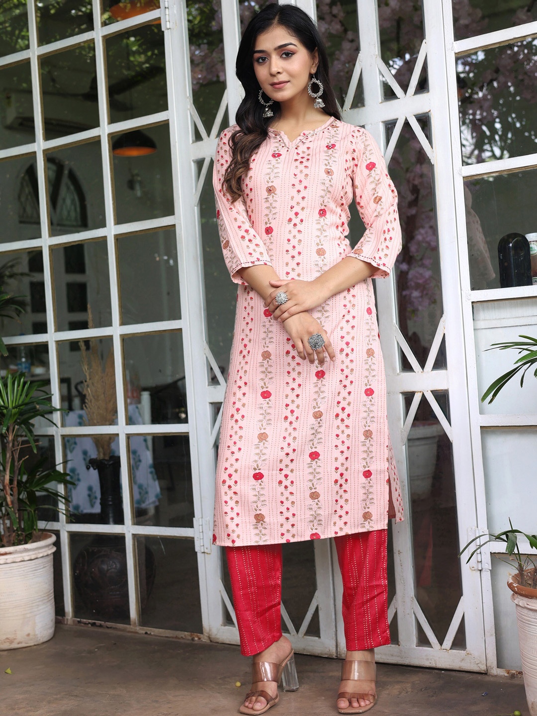 

misbis Floral Printed Gotta Patti Kurta With Trousers, Pink