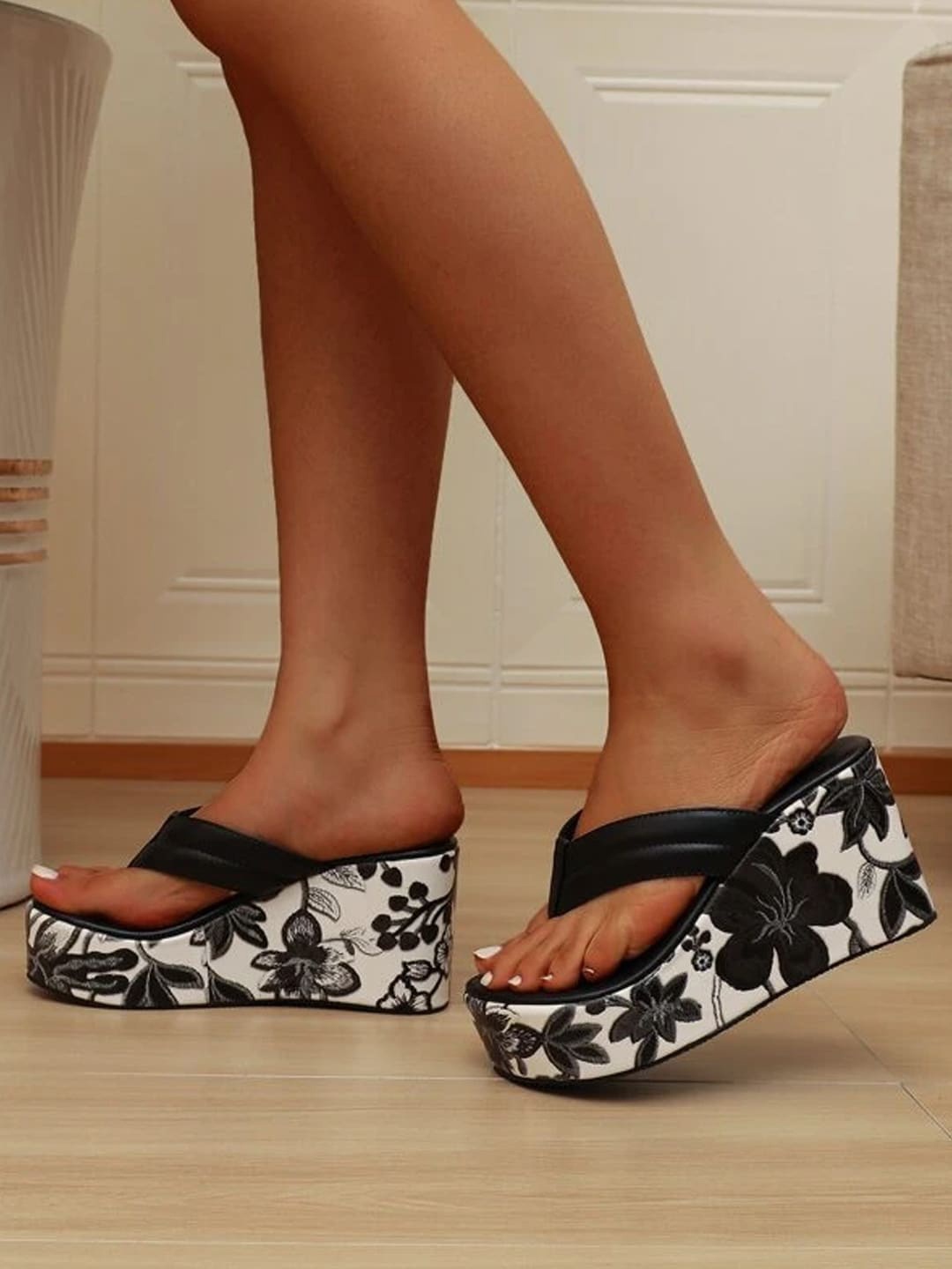 

Stylestry Printed Open Toe Flatform Heels, Black