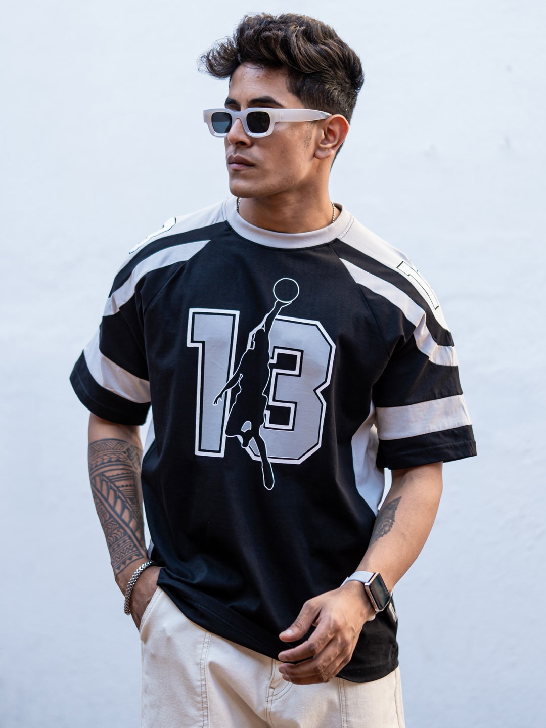 

Powerlook Black & White Varsity 13 Printed Raglan Sleeves Oversized T-shirt