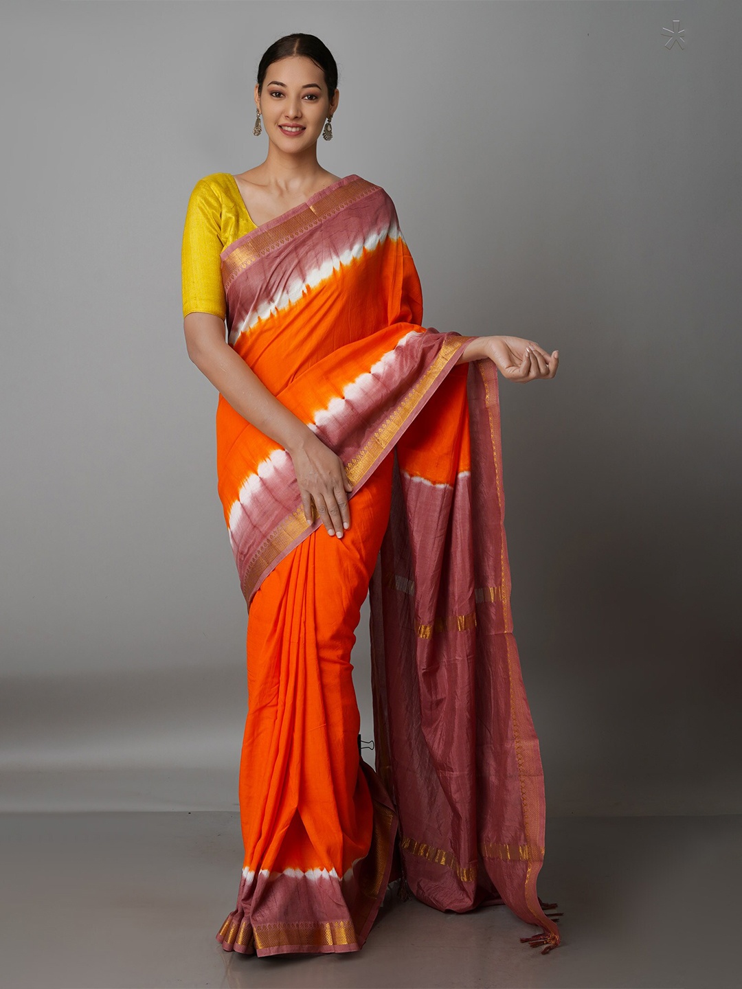 

Unnati Silks Tie and Dye Zari Mangalagiri Saree, Orange