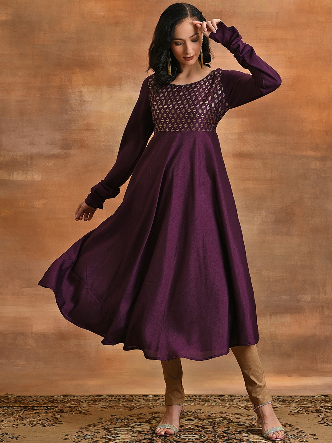 

AKS Ethnic Motifs Printed Anarkali Kurta, Purple