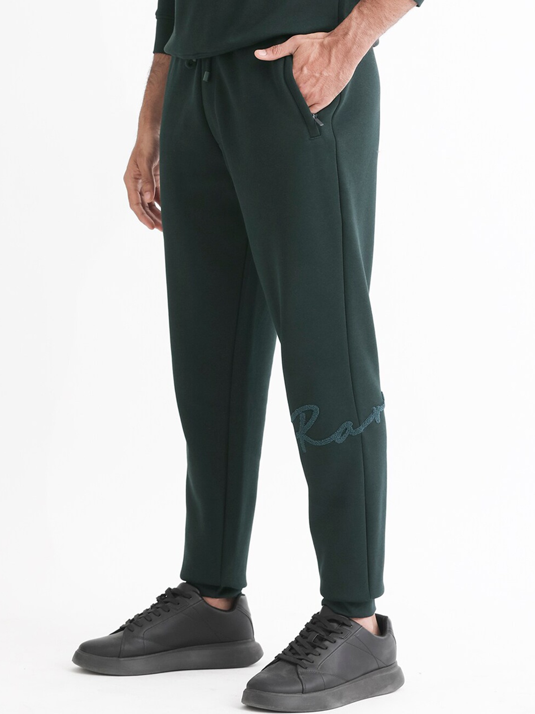 

RARE RABBIT Men Callan Regular Fit Mid-Rise Cotton jogger, Green