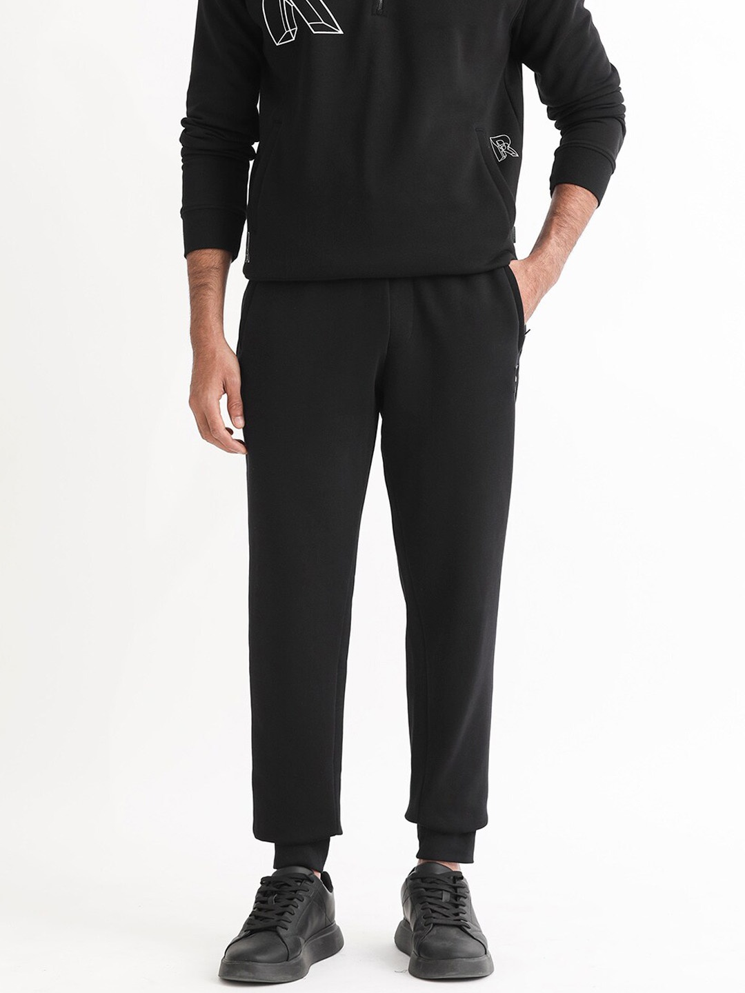 

RARE RABBIT Men Norway Regular Fit Cotton Mid-Rise Joggers, Black