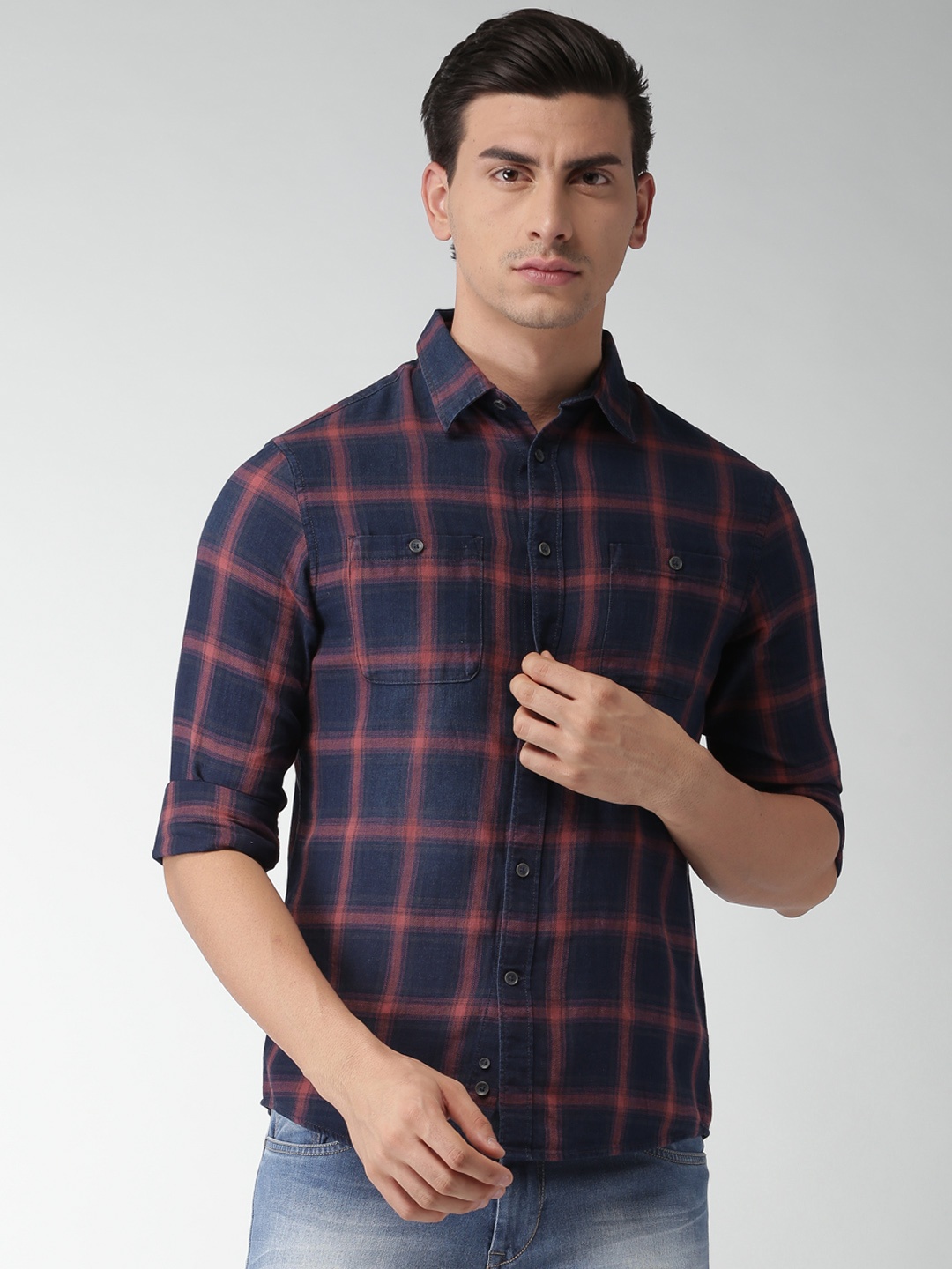 

Celio Men Navy Blue & Rust Brown Regular Fit Checked Casual Shirt