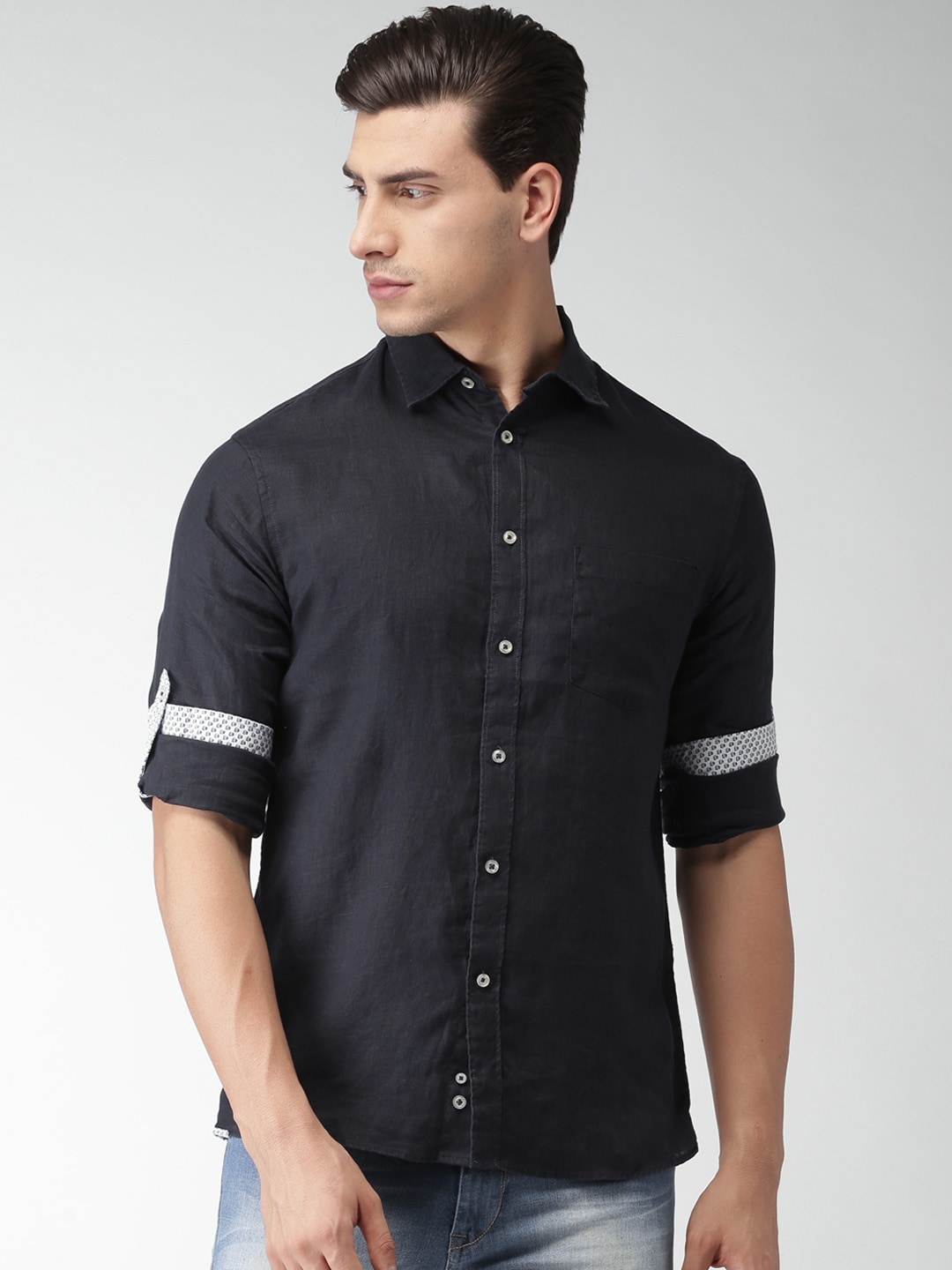 

Celio Men Navy Regular Fit Solid Casual Pure Linen Shirt, Navy blue