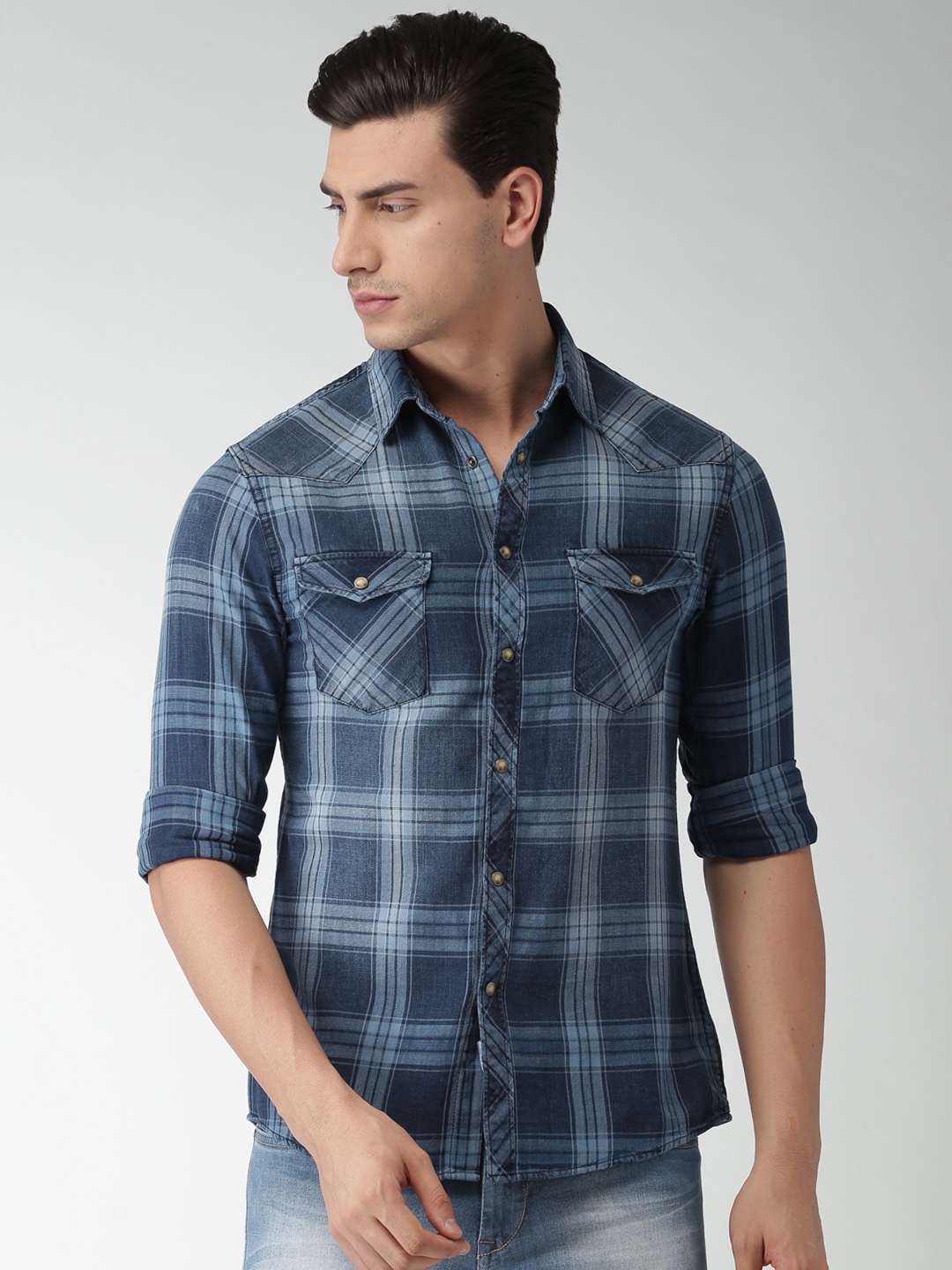 

Celio Men Blue Slim Fit Checked Casual Shirt