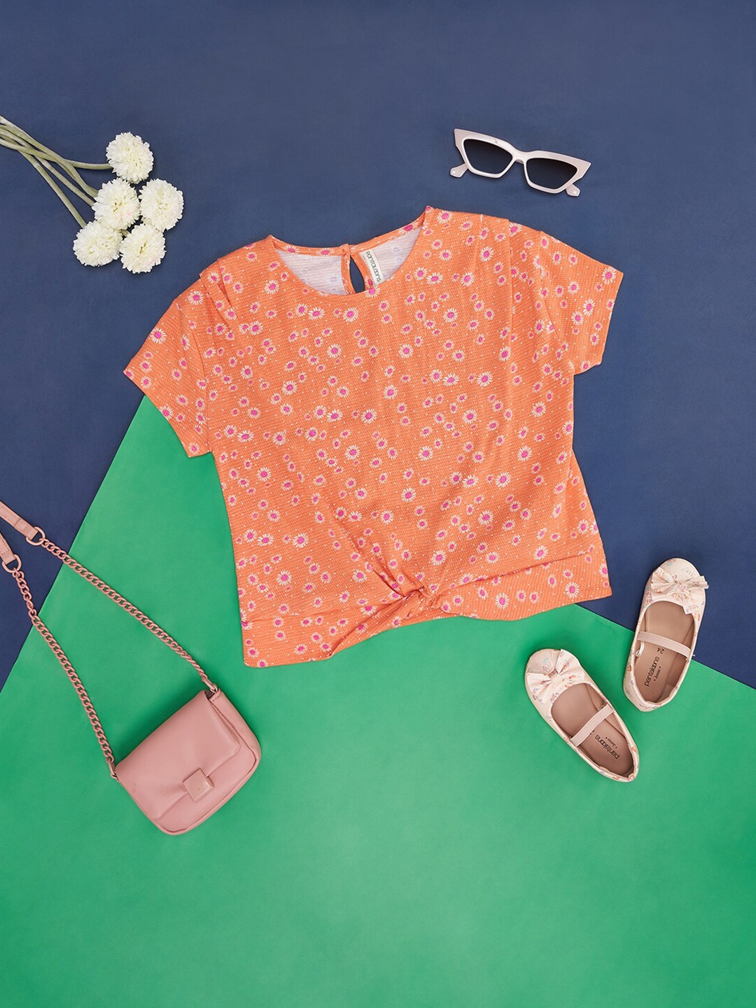 

Pantaloons Junior Girls Floral Printed T-shirt, Orange