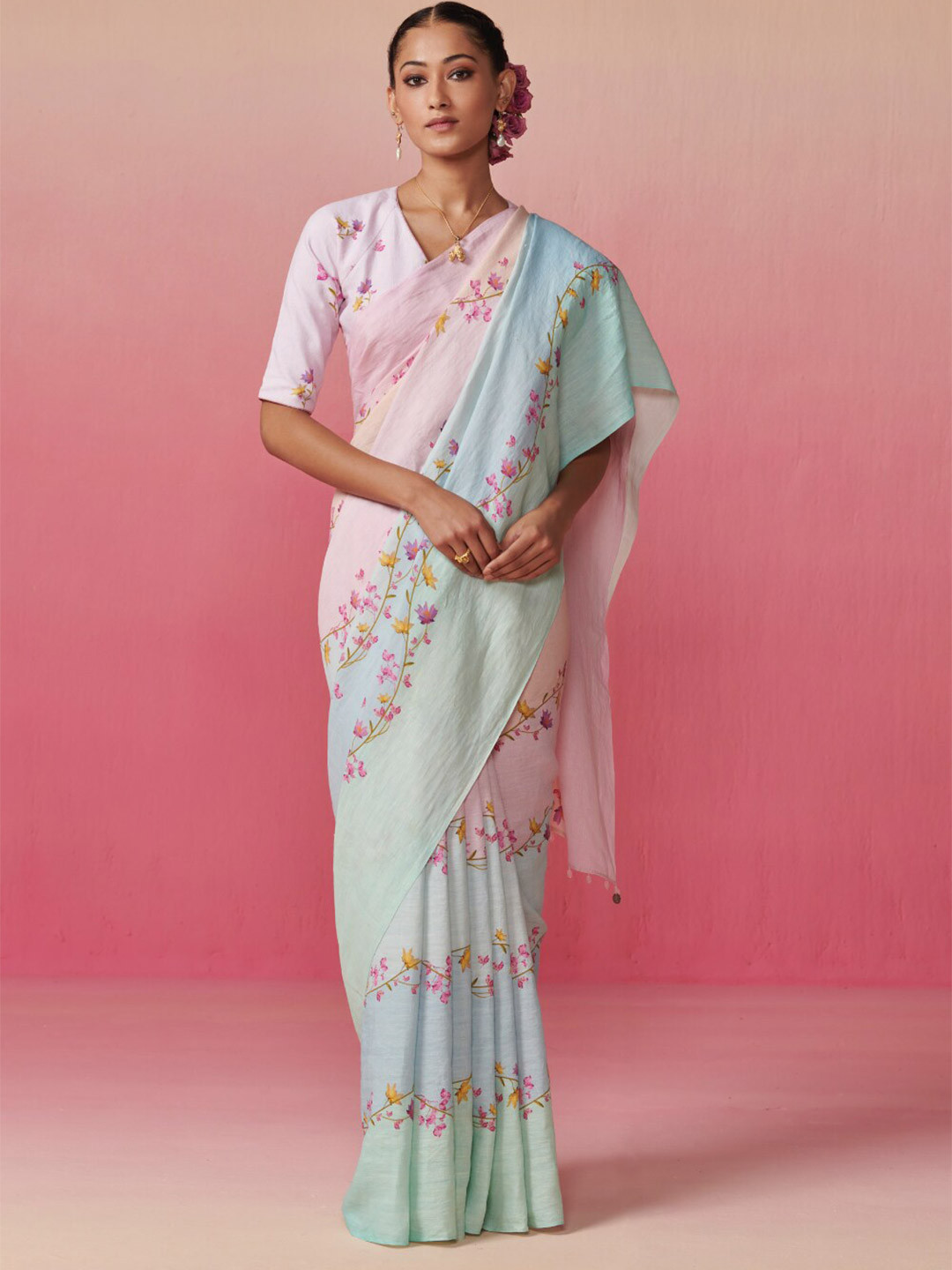 

Dressfolk Floral Printed Pure Linen Saree, Pink