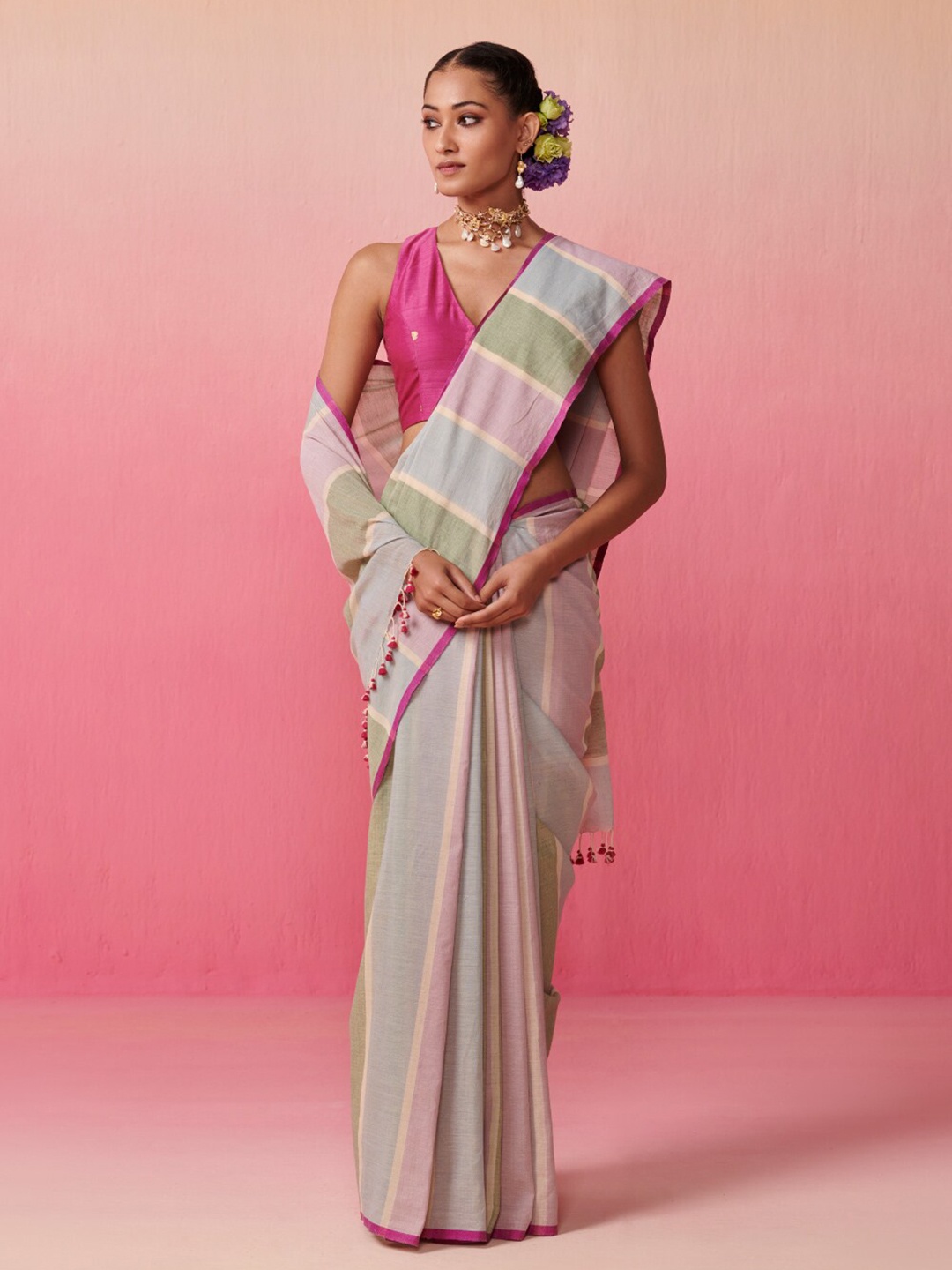 

Dressfolk Striped Pure Cotton Saree, Blue