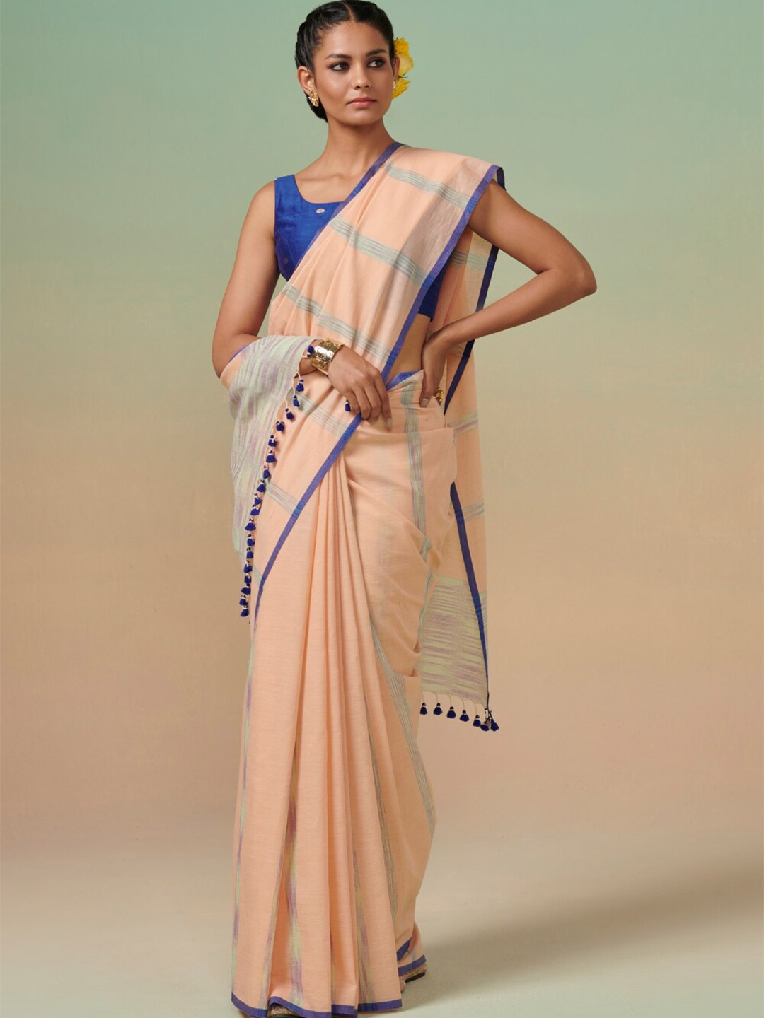 

Dressfolk Striped Pure Cotton Saree, Peach