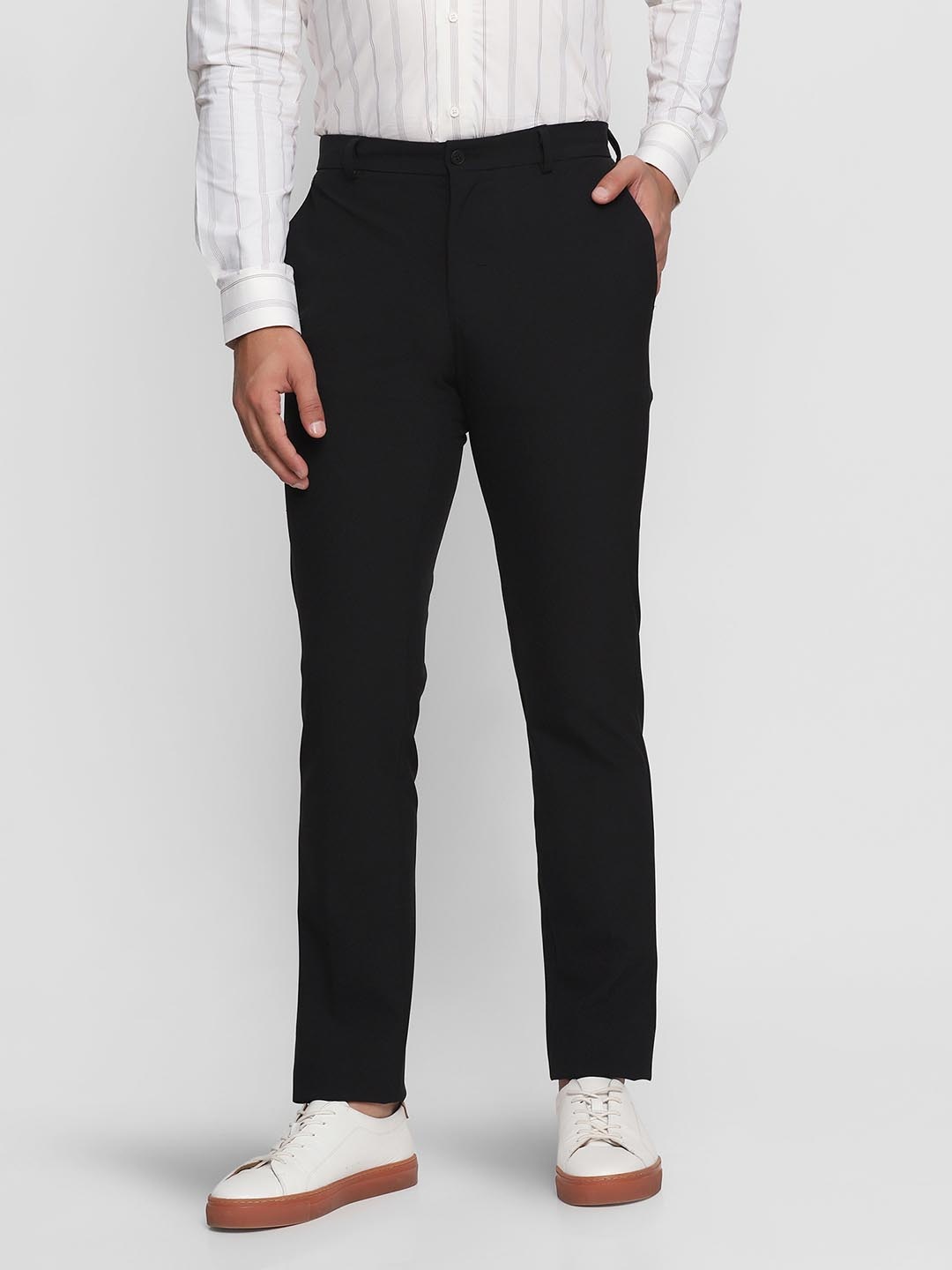 

Blackberrys TechPro Men Black Solid Formal Trouser