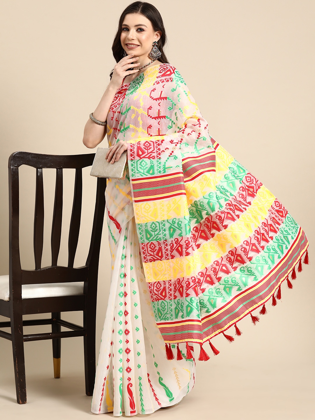 

Silk Land Woven Design Ethnic Motifs Phulkari Pure Cotton Jamdani Saree, Off white