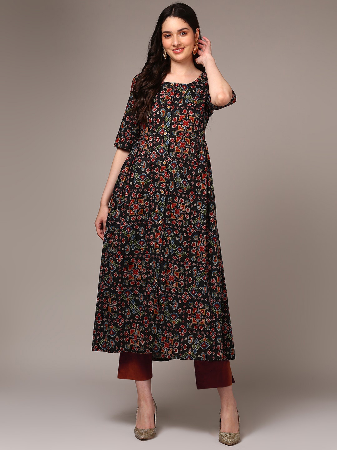 

AHIKA Ethnic Motifs Printed Pure Cotton Kurta, Black