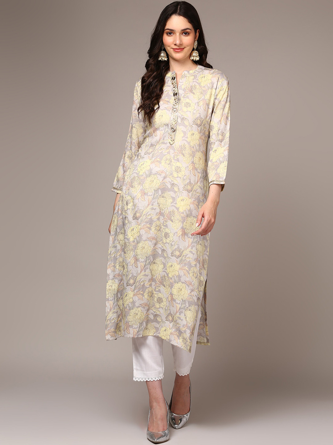 

AHIKA Floral Printed Mandarin Collar Straight Kurta, Grey