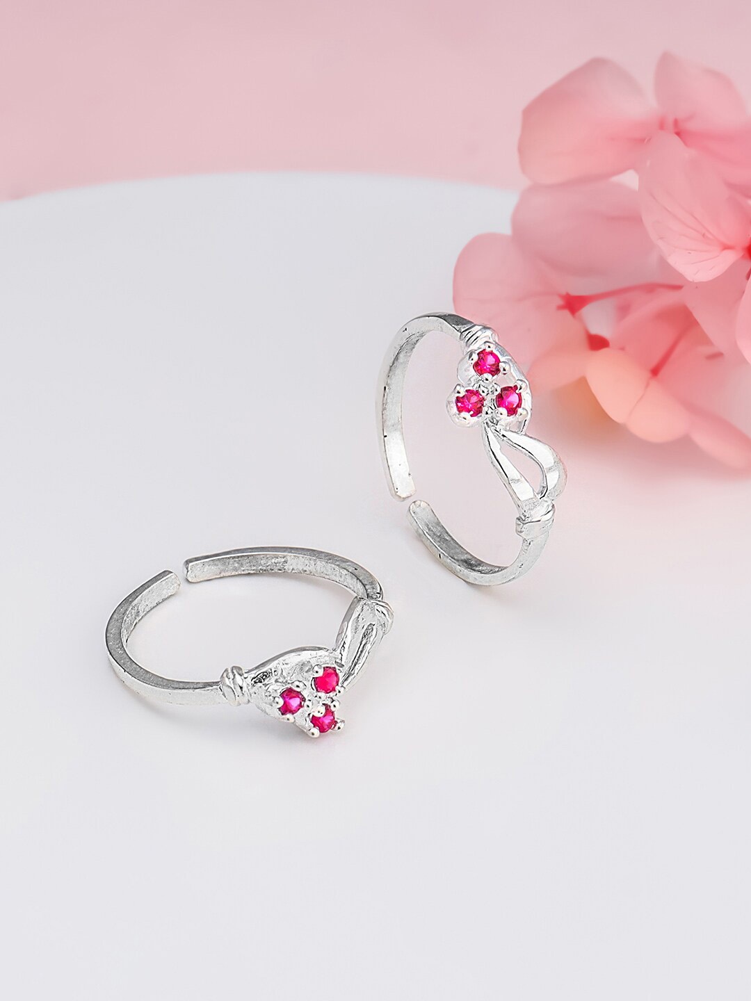 

GIVA 2-Pcs Rhodium Plated Artificial Stone Toe Rings, Silver