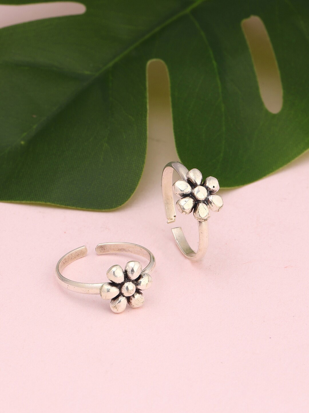 

GIVA Rhodium Plated Adjustable 925 Sterling Silver Toe Rings