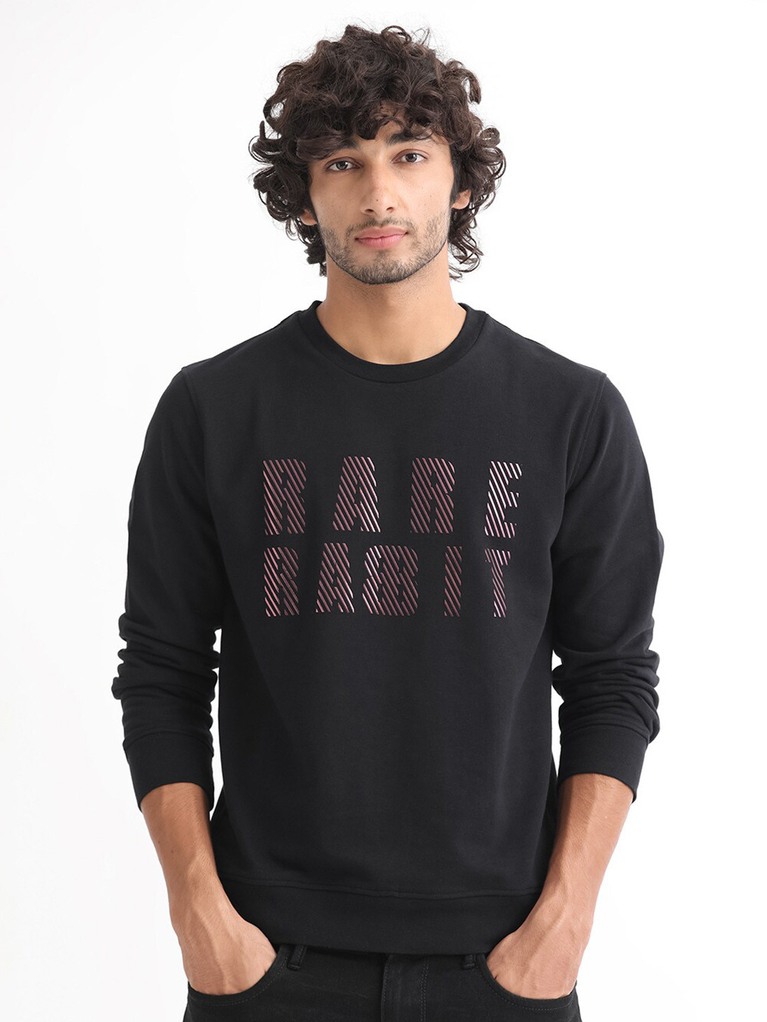 

RARE RABBIT Men Marcia Typography Printed Sweatshirt, Black