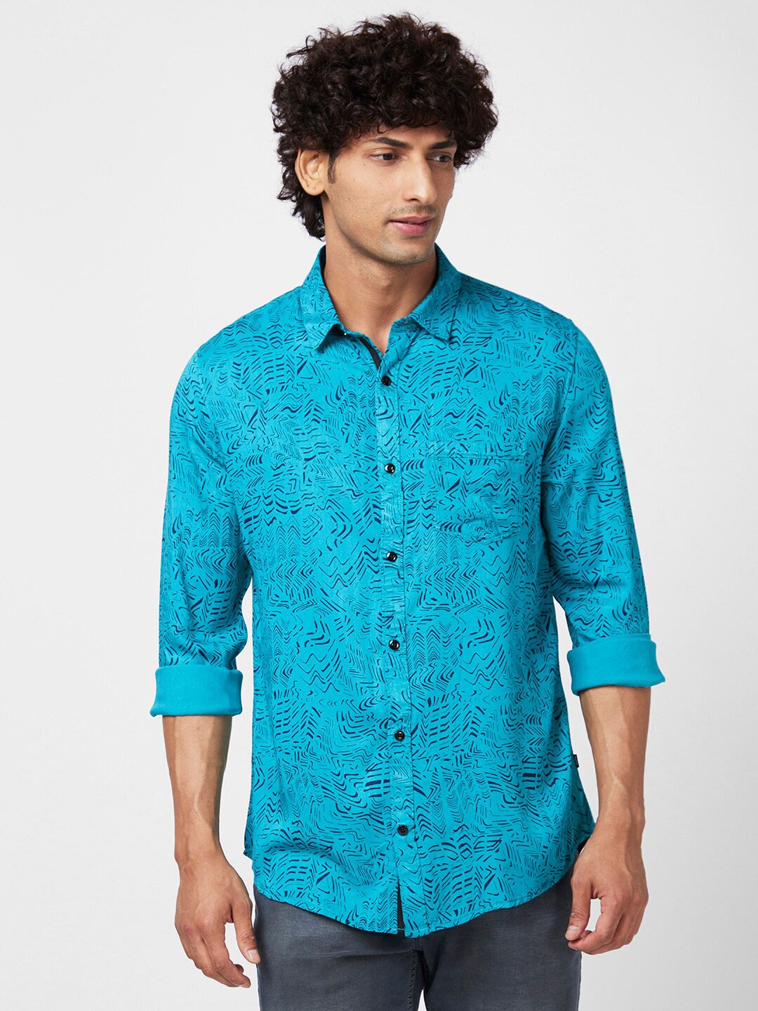 

SPYKAR Slim Fit Abstract Printed Casual Shirt, Blue