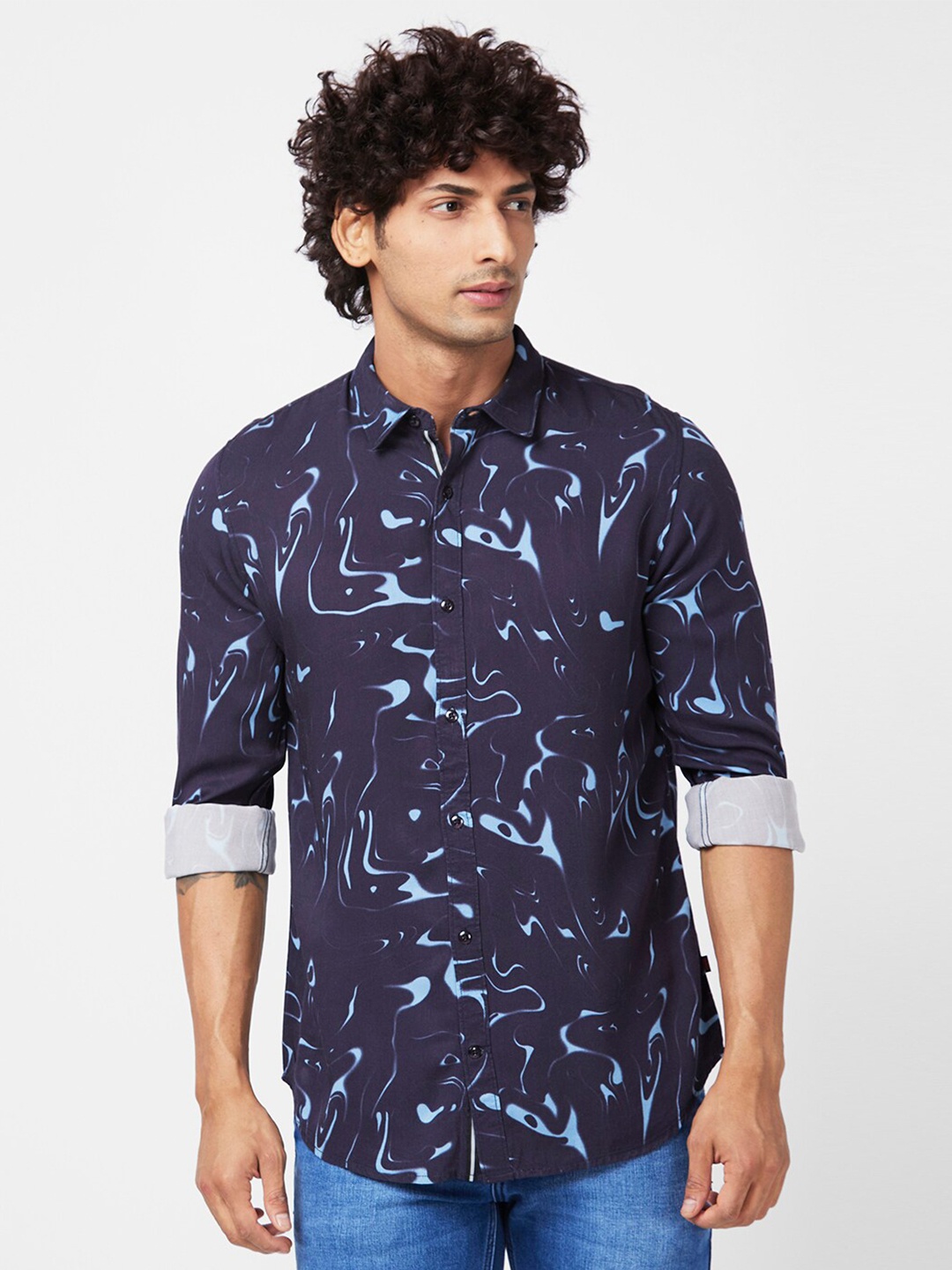 

SPYKAR Slim Fit Abstract Printed Opaque Cotton Casual Shirt, Navy blue