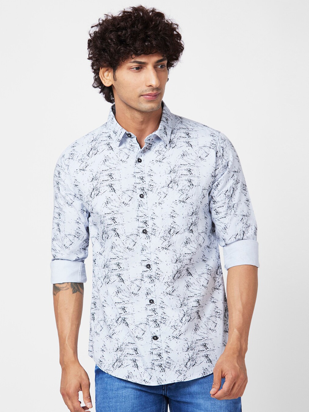 

SPYKAR Slim Fit Abstract Printed Casual Shirt, Grey