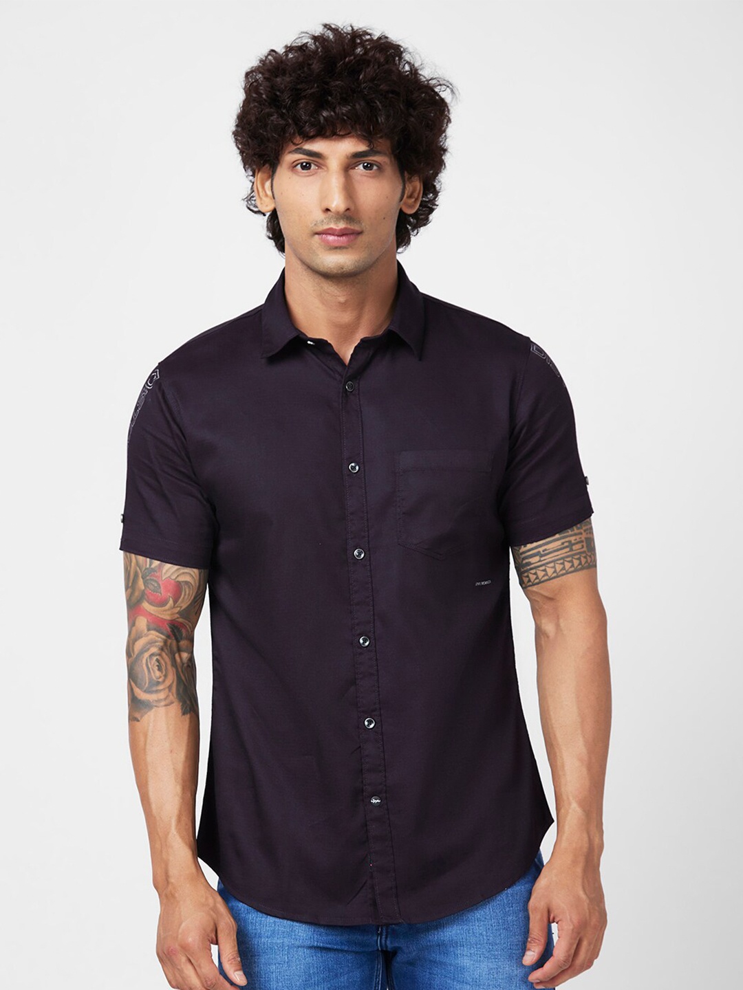 

SPYKAR Slim Fit Opaque Cotton Casual Shirt, Purple