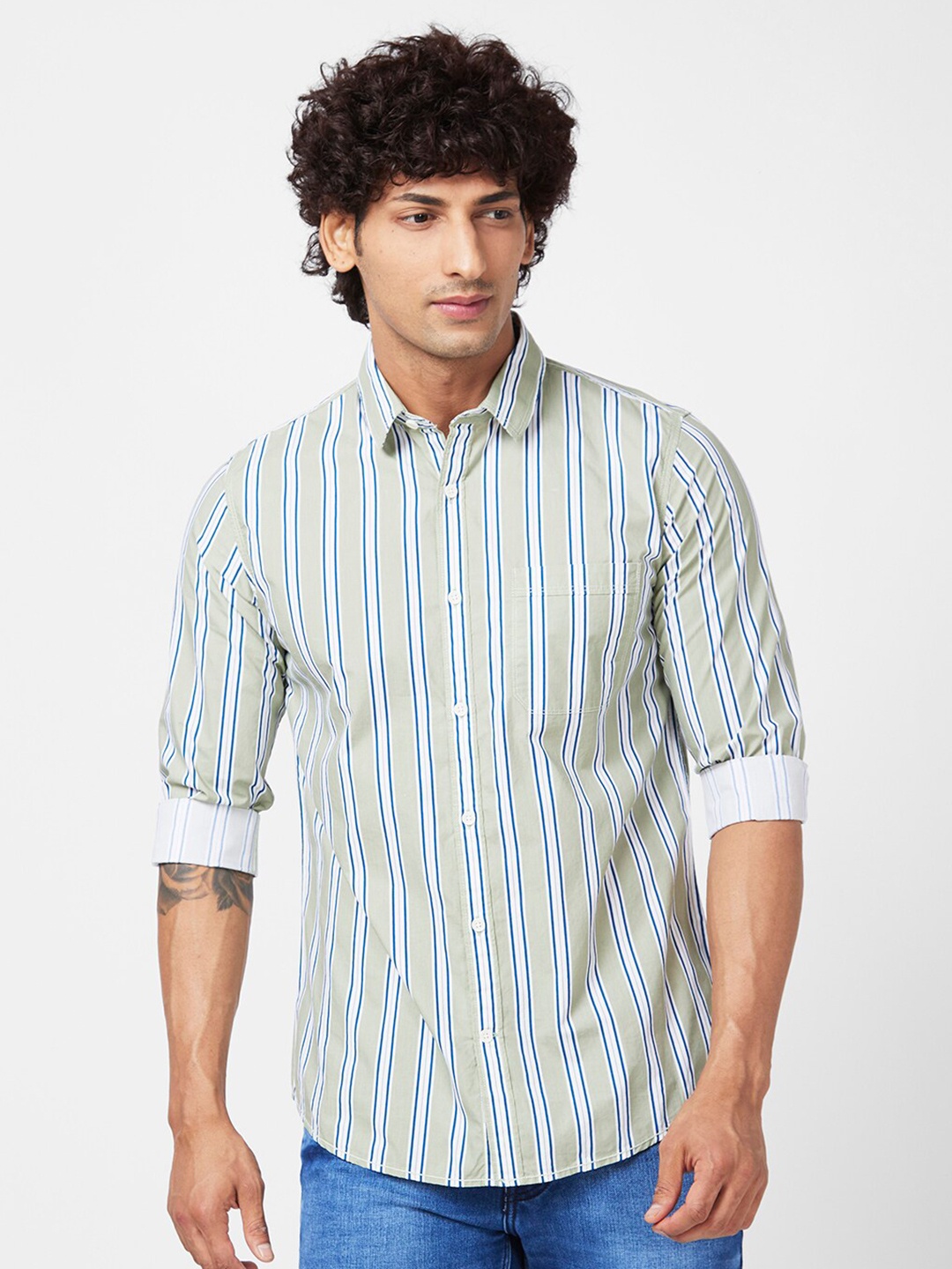

SPYKAR Men Slim Fit Striped Cotton Casual Shirt, Green