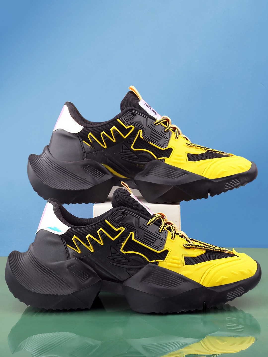 

Bxxy Men Mesh Running Shoes, Black