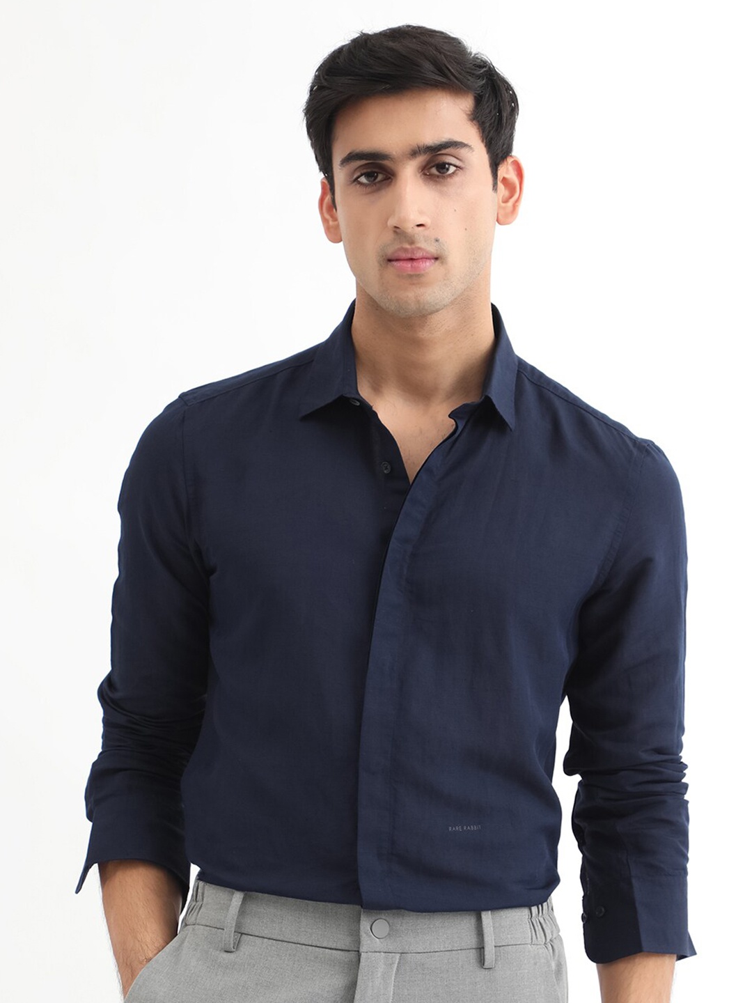 

RARE RABBIT Men Throner Slim Fit Cotton Shirt, Navy blue