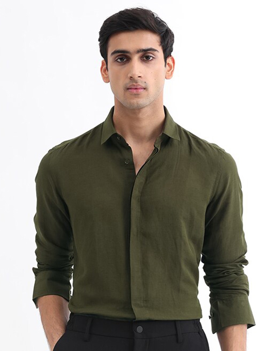 

RARE RABBIT Men Throner Slim Fit Cotton Shirt, Olive