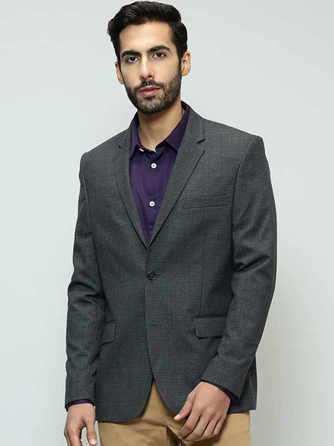 

Indian Terrain Checked Single Breasted Blazer, Grey