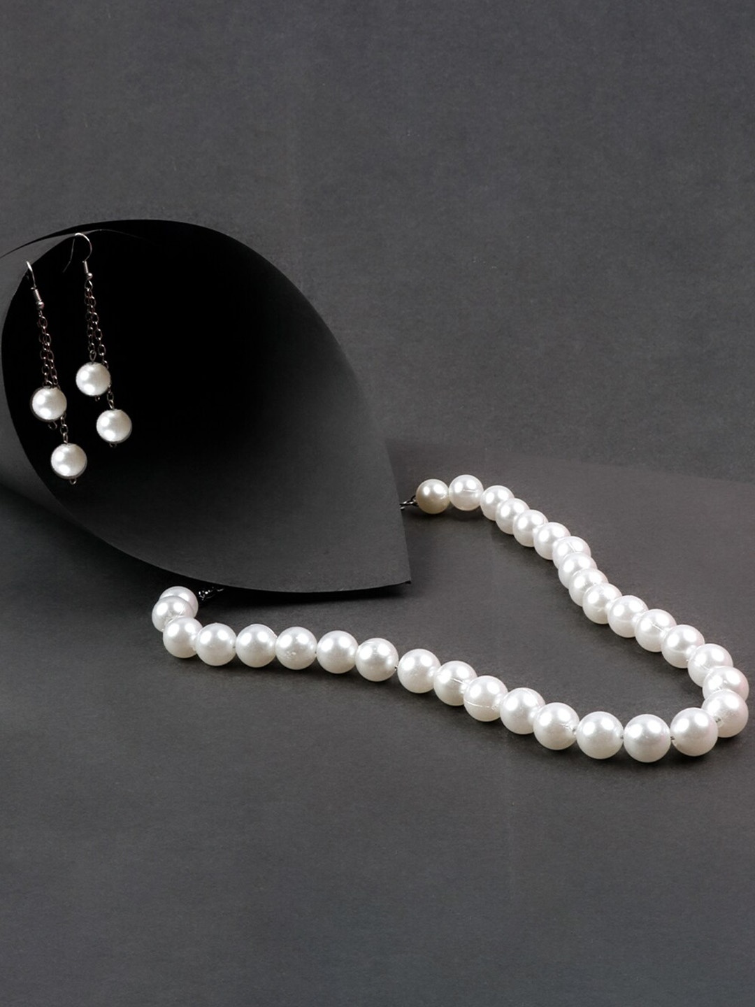 

Mikado Artificial Beaded Necklace Set, White