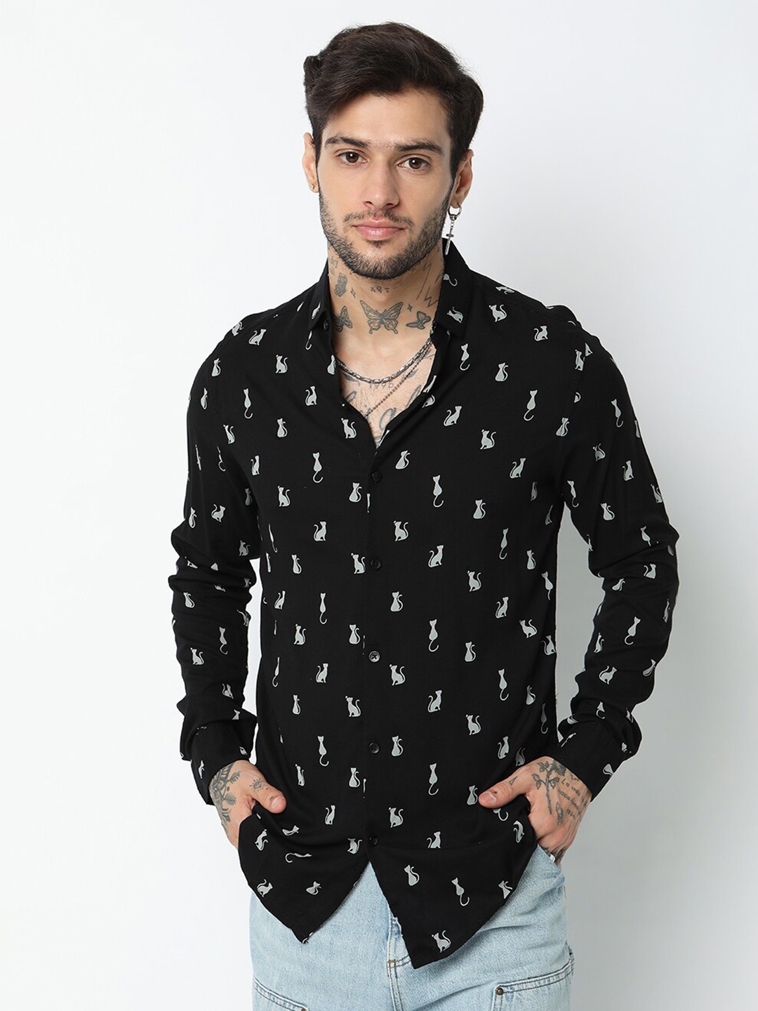 

7Shores Classic Conversational Printed Spread Collar Long Sleeve Casual Shirt, Black