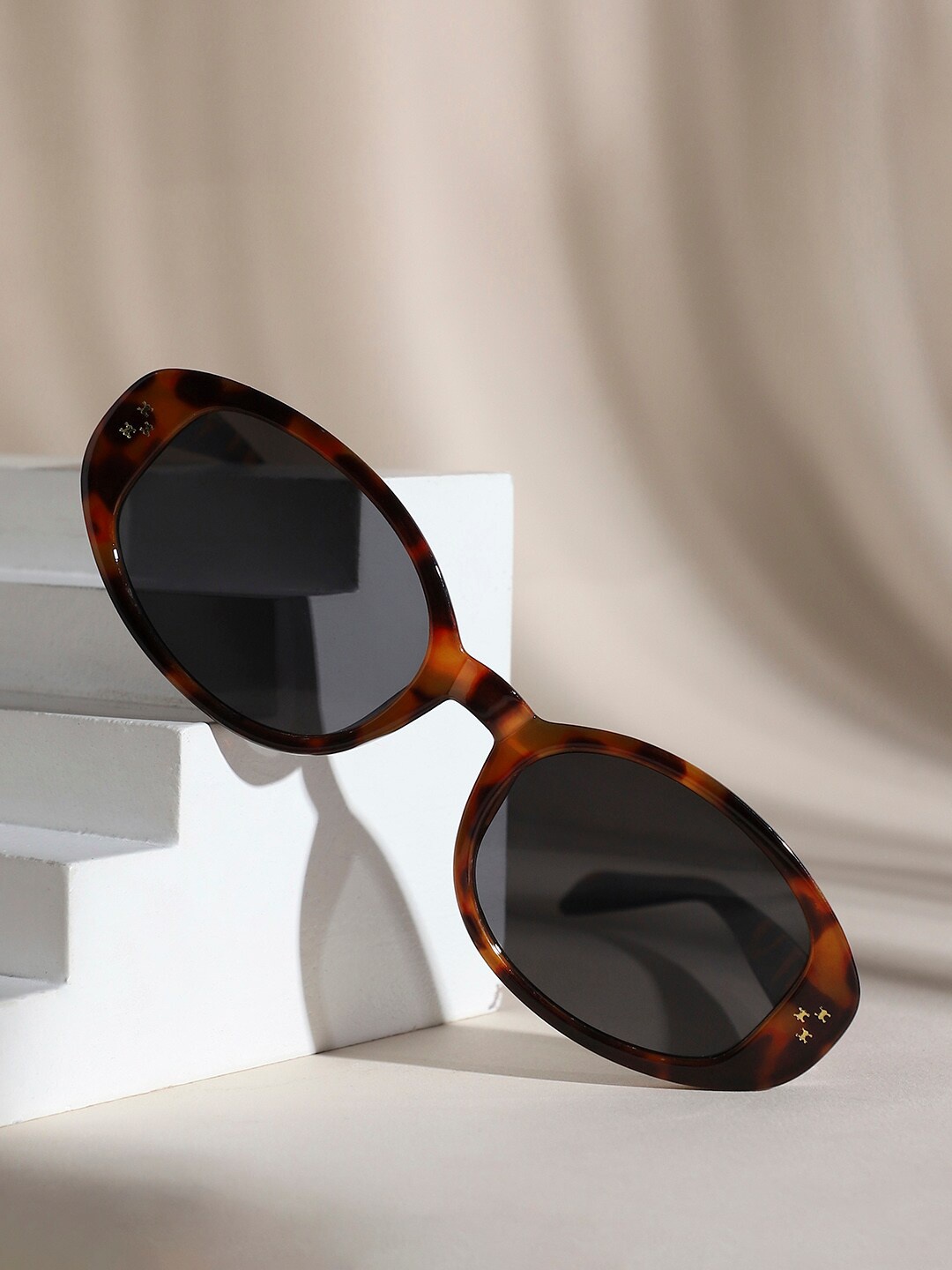 

French Accent Men Black Lens & Black Oval Sunglasses with UV Protected Lens