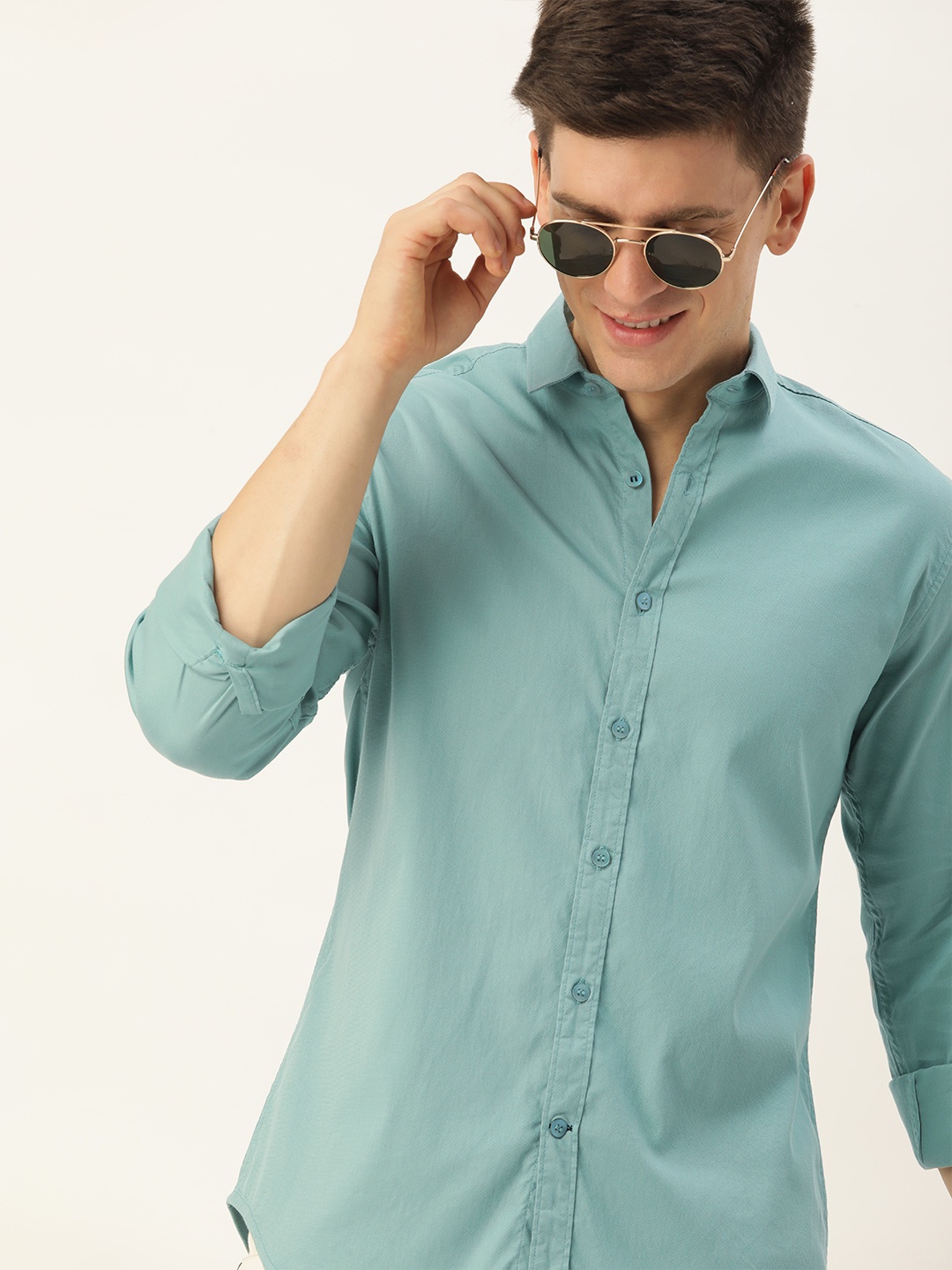 

Mast & Harbour Men Classic Slim Fit Opaque Casual Shirt, Green