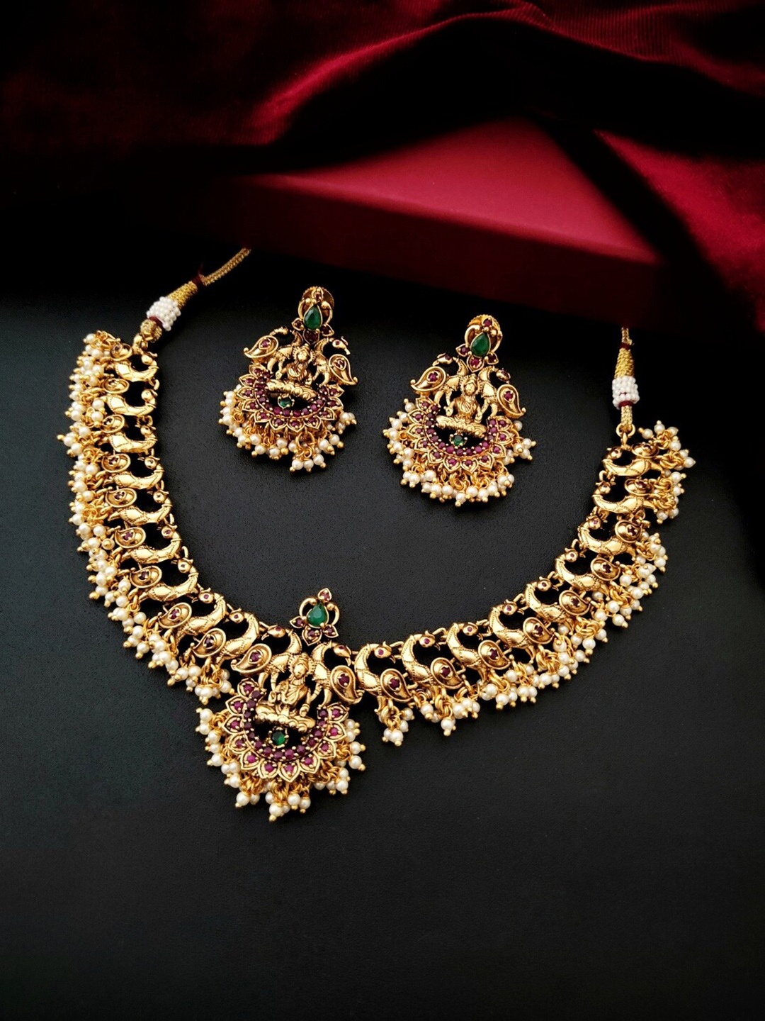

Pihtara Jewels Gold-Plated Goddess Lakshmi Design Temple Jewellery Set