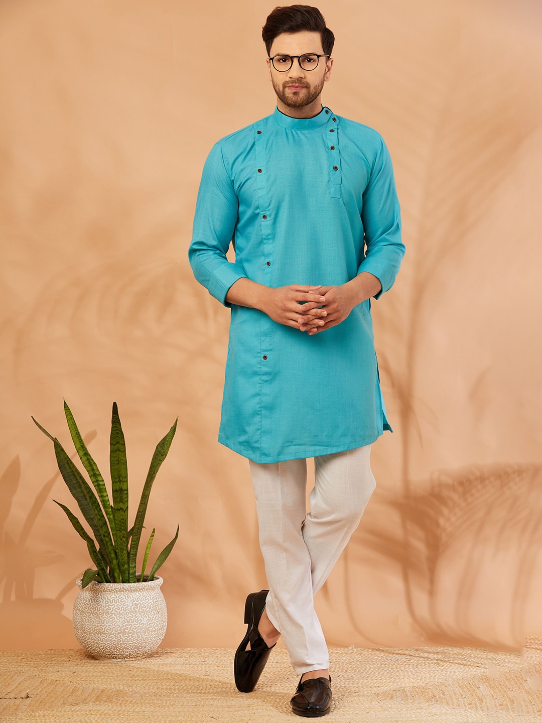 

Armaan Ethnic Mandarin Collar Pure Cotton Straight Kurta with Pyjamas, Sea green