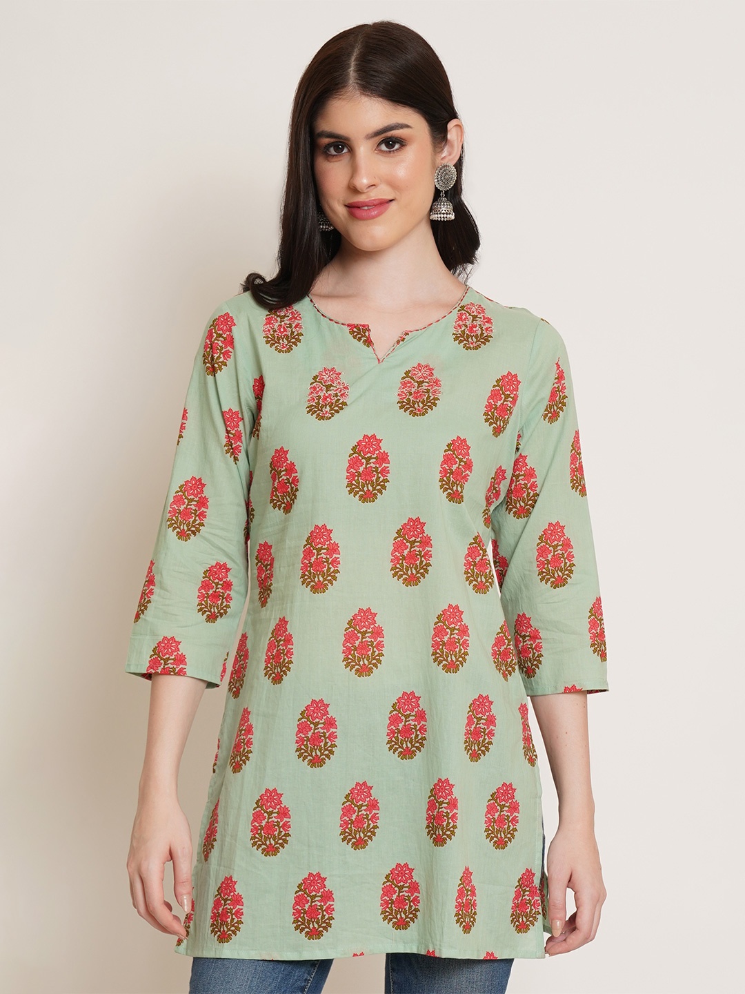 

KALINI Floral Printed Pure Cotton Kurti, Green