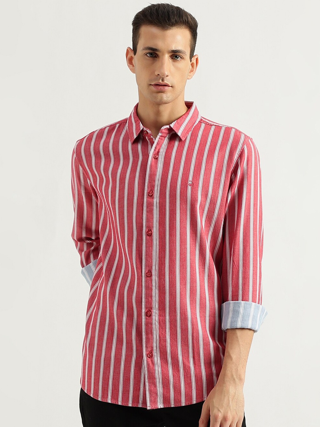 

United Colors of Benetton Striped Cotton Slim Fit Opaque Casual Shirt, Red